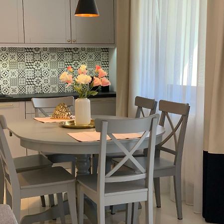 Apartament Zacisze Rose Gold マルボルク エクステリア 写真