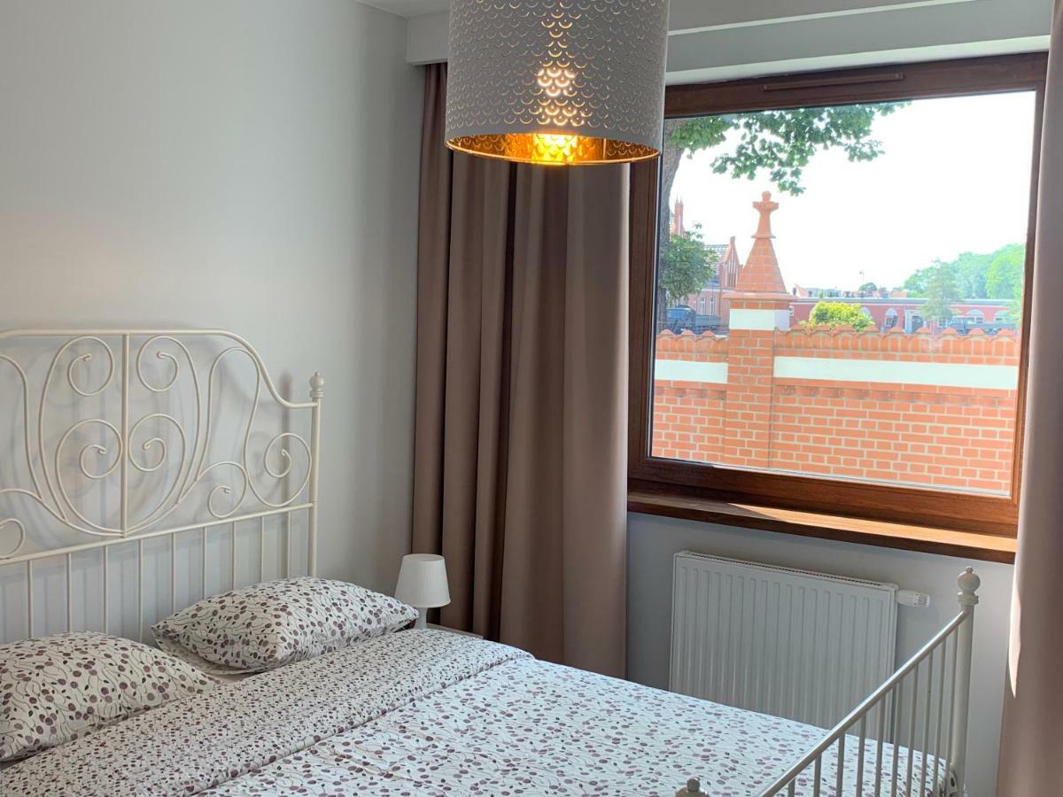 Apartament Zacisze Rose Gold マルボルク エクステリア 写真